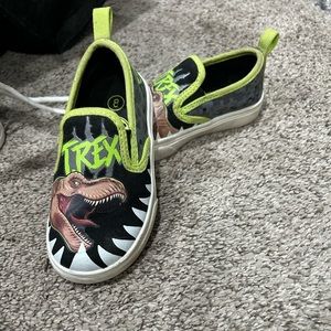 T-Rex vans